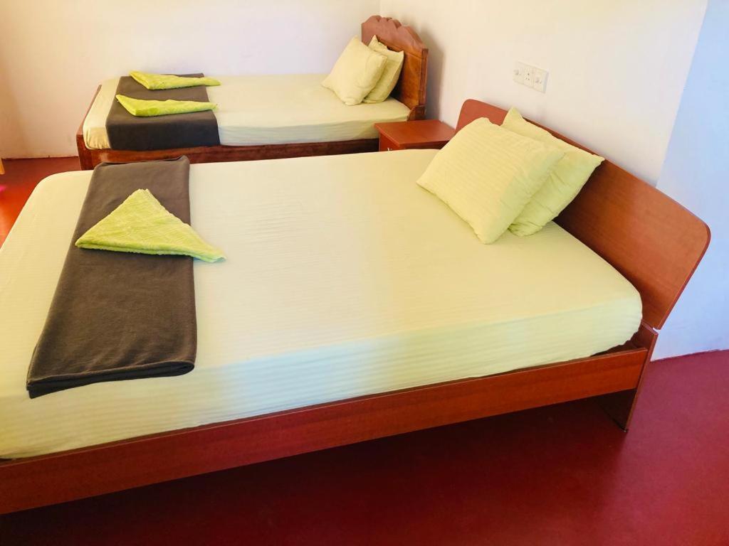 Bed and Breakfast Silent Nest Элла Экстерьер фото